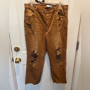 Vervet distressed, camel color, jeans